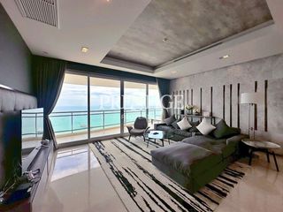 For sale 4 ベッドルーム condo in Bang Lamung, Chonburi