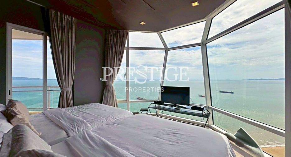 For sale 4 bedrooms condo in Jomtien, Pattaya