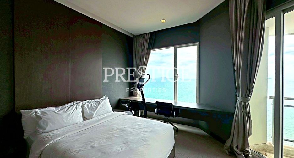 For sale 4 bedrooms condo in Jomtien, Pattaya