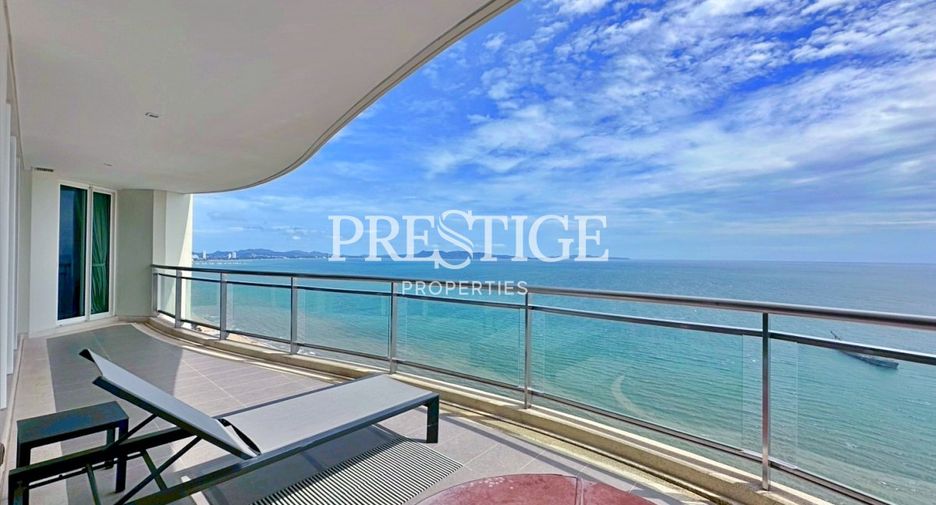 For sale 4 bedrooms condo in Jomtien, Pattaya