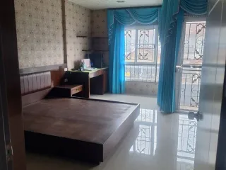 For rent 3 bed townhouse in Mueang Krabi, Krabi