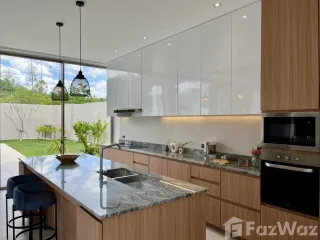 For sale 4 bed villa in Mueang Krabi, Krabi