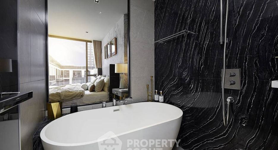 For sale 2 bed condo in Watthana, Bangkok