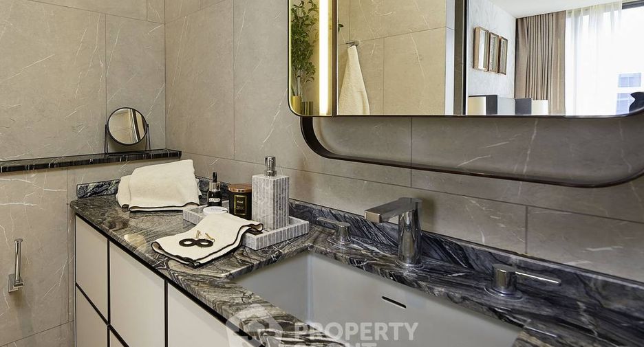 For sale 2 bed condo in Watthana, Bangkok