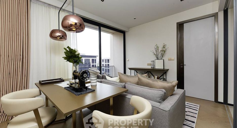 For sale 2 bed condo in Watthana, Bangkok