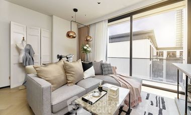 For sale 2 bed condo in Watthana, Bangkok