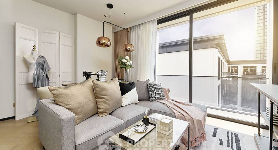 For sale 2 bed condo in Watthana, Bangkok