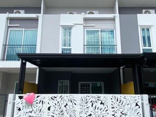 For rent 3 bed townhouse in Sam Phran, Nakhon Pathom
