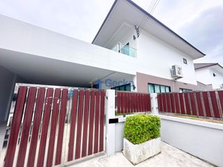 For rent 6 bed house in Bang Lamung, Chonburi