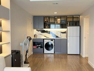 For rent 2 bed condo in Din Daeng, Bangkok
