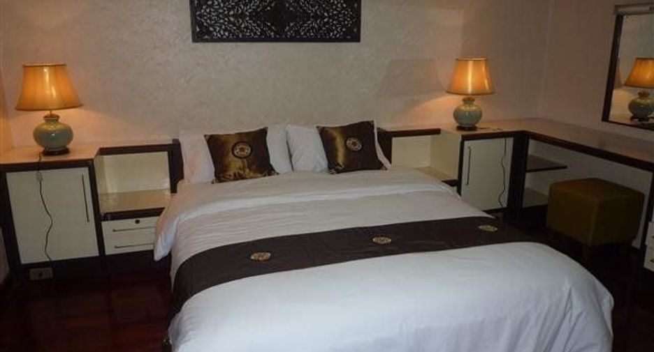 For rent 2 Beds condo in Khlong Toei, Bangkok
