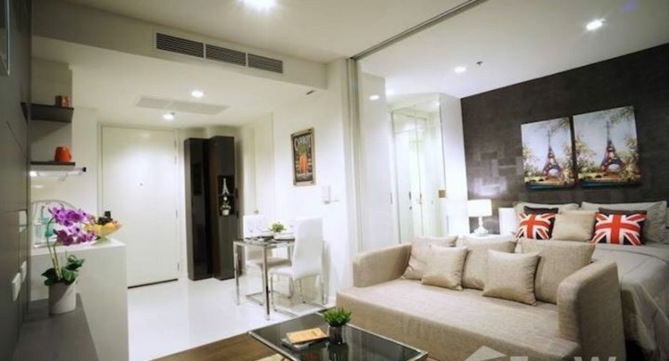 For rent 1 bed condo in Sathon, Bangkok