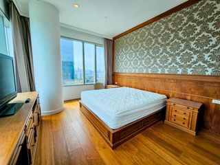 For rent 3 Beds condo in Pathum Wan, Bangkok