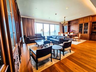 For rent 3 Beds condo in Pathum Wan, Bangkok
