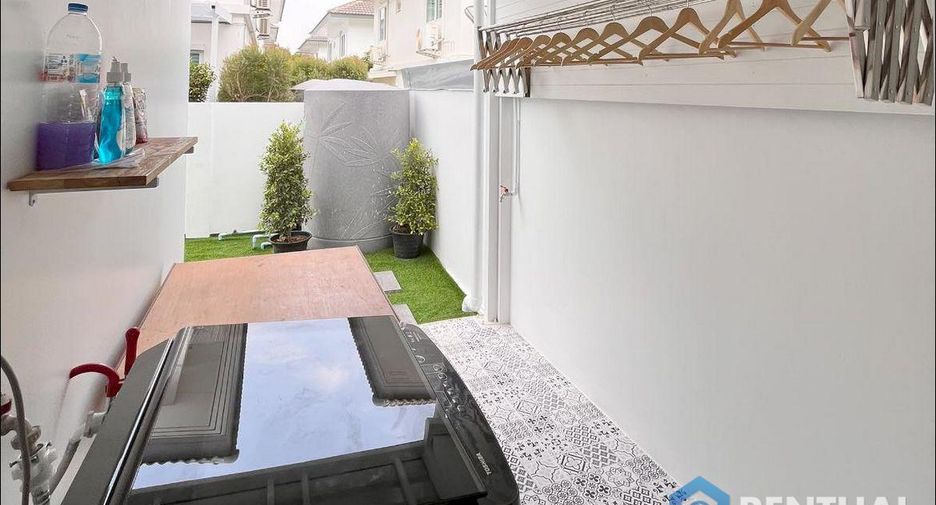 For sale 3 bedrooms house in Mueang Chon Buri, Chonburi