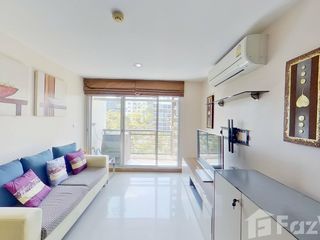 For rent 2 bed condo in Phra Khanong, Bangkok