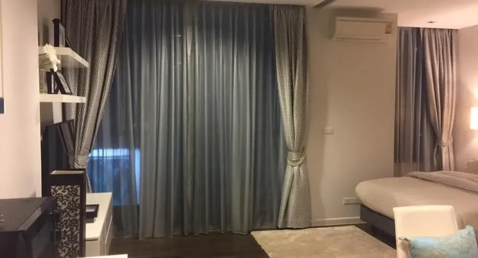 For rent 1 bed condo in Sathon, Bangkok