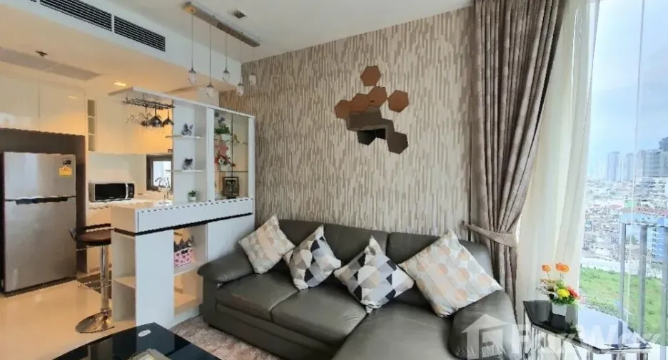 For rent 1 bed condo in Sathon, Bangkok