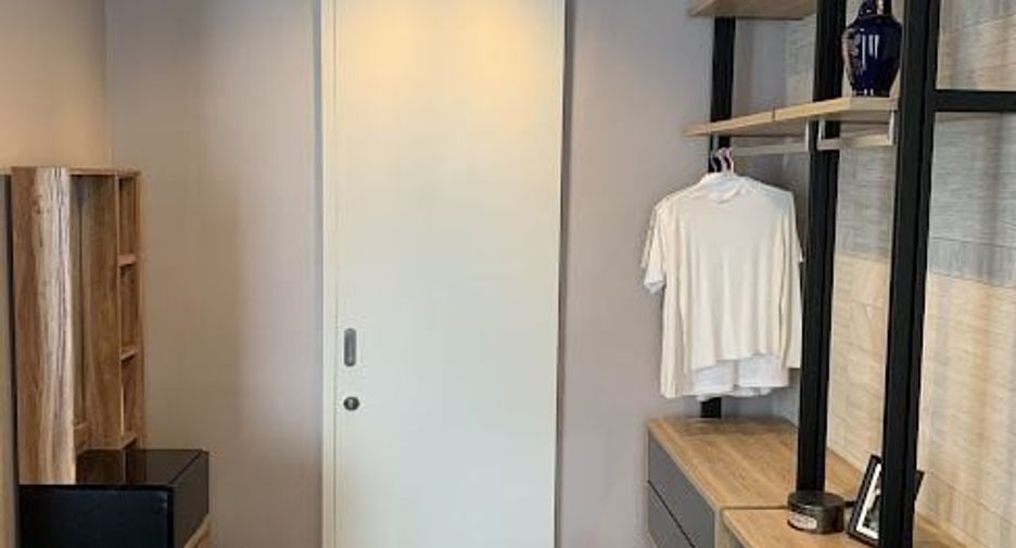 For rent 1 bed condo in Sathon, Bangkok
