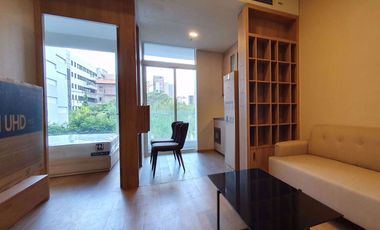For sale 1 Beds condo in Khlong Toei, Bangkok