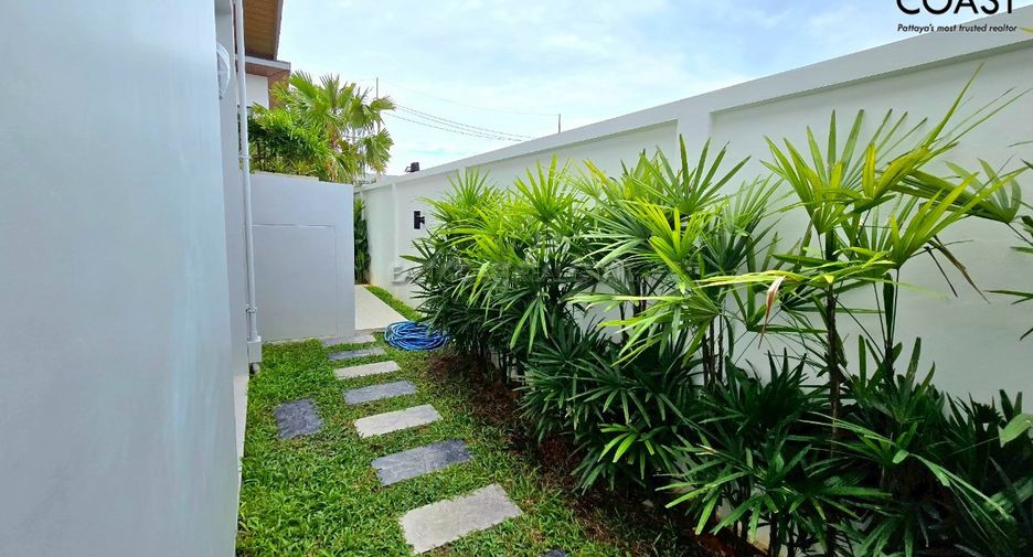 For sale 5 bedrooms house in Bang Lamung, Chonburi