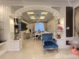 For sale 4 bed house in Mueang Nakhon Ratchasima, Nakhon Ratchasima