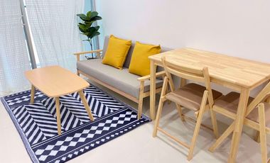 For rent 2 bed condo in Ratchathewi, Bangkok