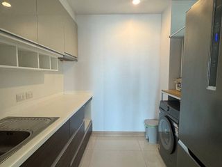 For rent そして for sale 2 Beds condo in Yan Nawa, Bangkok