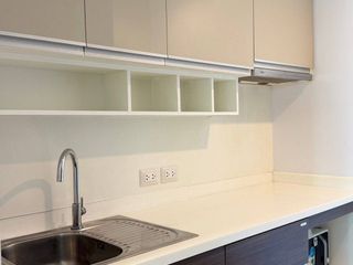 For rent そして for sale 2 Beds condo in Yan Nawa, Bangkok