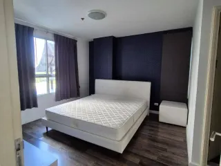 For rent 2 bed condo in Bangkok Noi, Bangkok