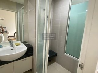 For sale 1 bed condo in Khlong San, Bangkok