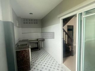 出售 5 卧室 联排别墅 在 Bang Bua Thong, Nonthaburi