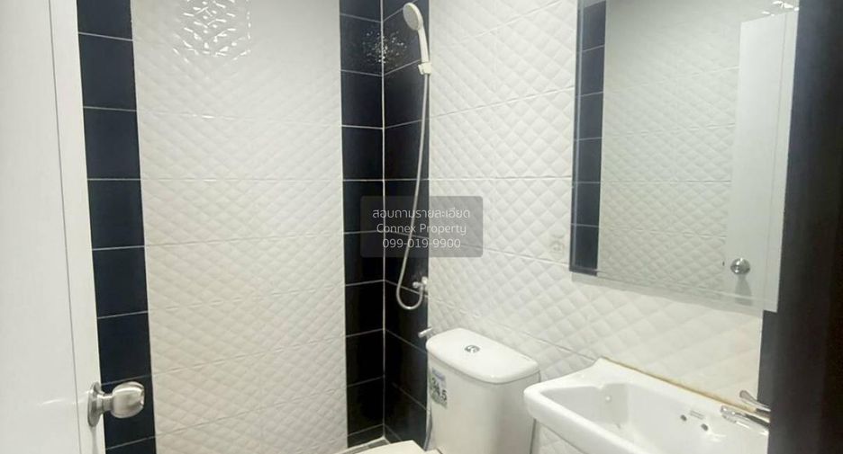 Casa adosada en venta de 5 habitaciones en Bang Bua Thong, Nonthaburi