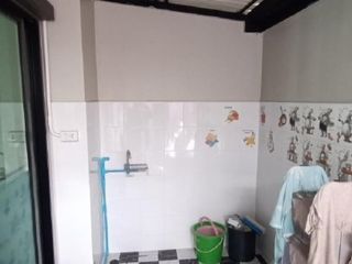 For sale 2 bed townhouse in Krathum Baen, Samut Sakhon