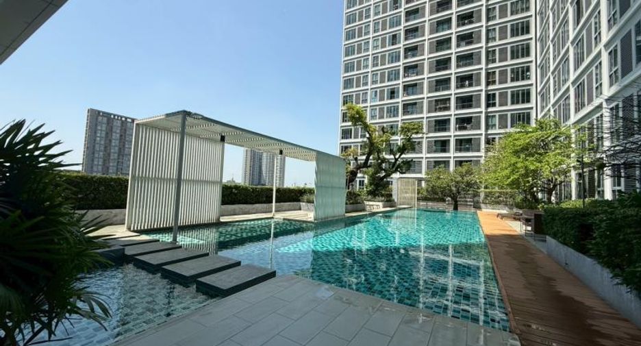 For sale 1 bed condo in Thon Buri, Bangkok