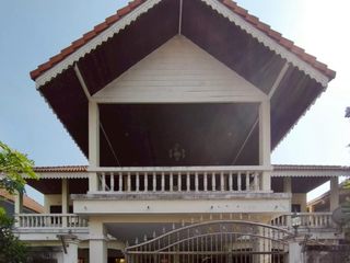 For sale 6 bed house in Nakhon Chai Si, Nakhon Pathom