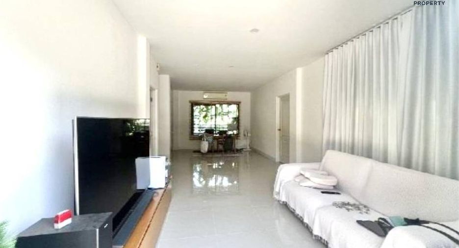 For sale 4 bed house in Pak Kret, Nonthaburi