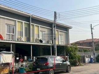 For sale 3 bedrooms townhouse in Mueang Chon Buri, Chonburi