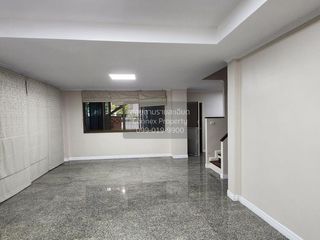 For sale 3 bedrooms house in Phasi Charoen, Bangkok