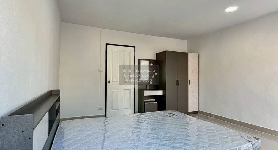 For sale 3 bedrooms townhouse in Mueang Nonthaburi, Nonthaburi
