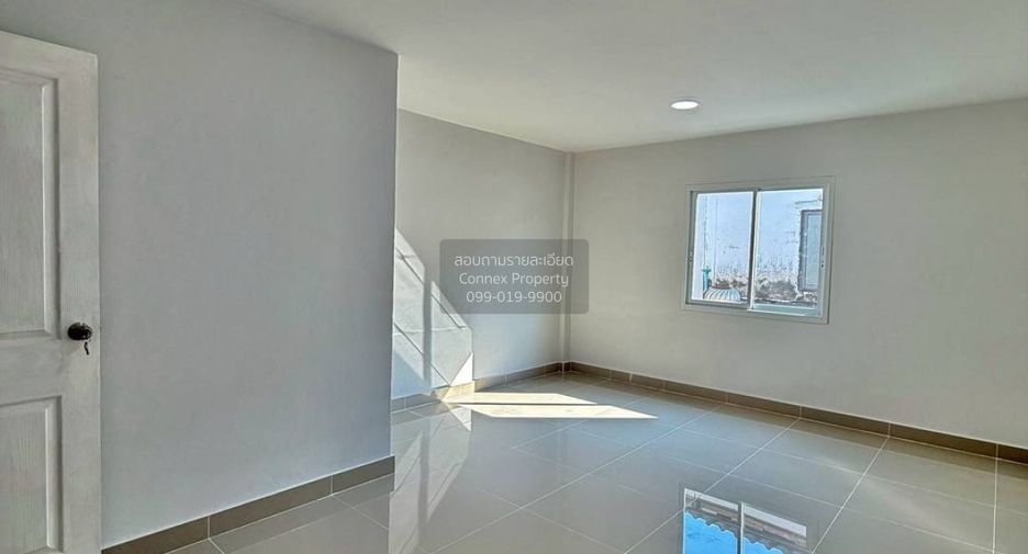 For sale 3 bedrooms townhouse in Mueang Nonthaburi, Nonthaburi