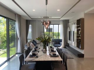 For rent 4 bedrooms house in Bang Phli, Samut Prakan