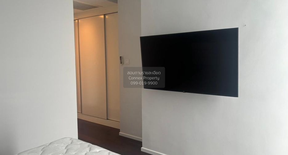 For rent 3 bedrooms condo in Watthana, Bangkok