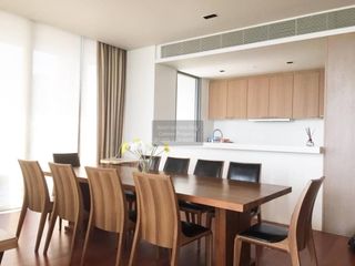 For rent 3 bedrooms condo in Sathon, Bangkok