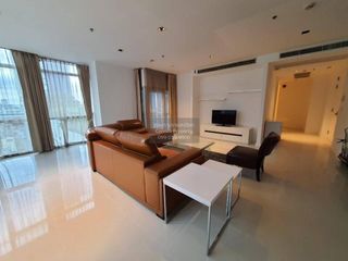For rent 3 bedrooms condo in Pathum Wan, Bangkok