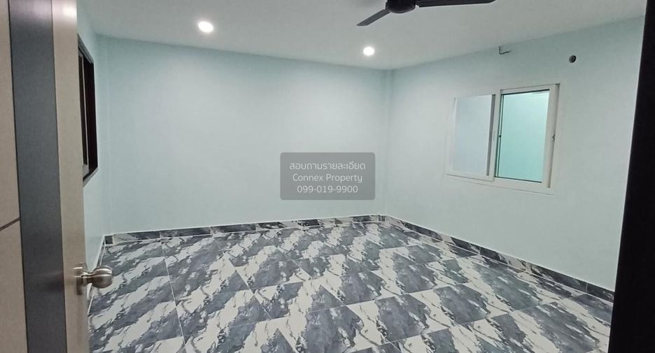 Casa en alquiler de 6 habitaciones en Bang Na, Bangkok