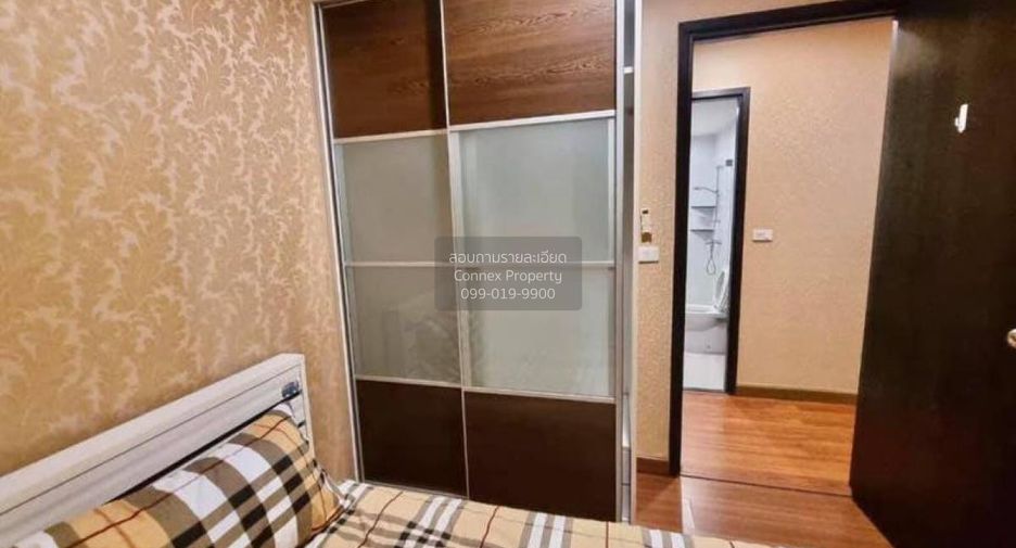 For rent 2 bedrooms condo in Din Daeng, Bangkok