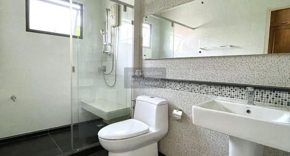For rent 4 ベッドルーム house in Prawet, Bangkok