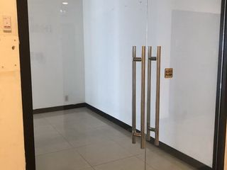 For rent 1 Beds office in Khlong Toei, Bangkok
