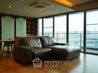 For sale 3 Beds condo in Yan Nawa, Bangkok